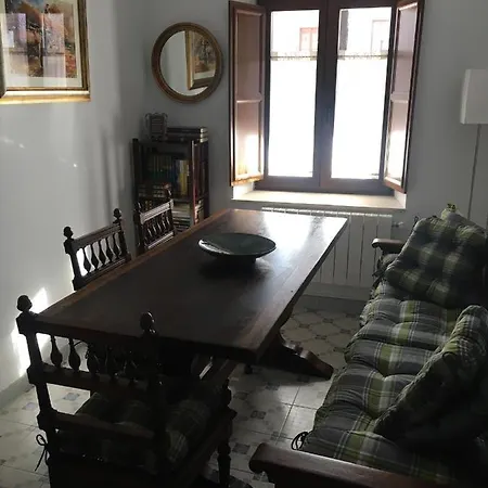 Casa Historica Aldana, Plaza Vieja Saldaña