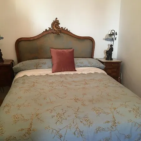 Holiday home Casa Historica Aldana, Plaza Vieja Saldana