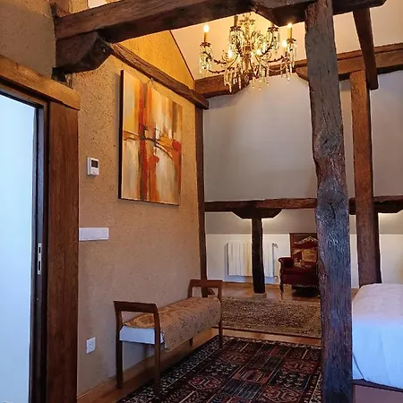 Casa Historica Aldana, Plaza Vieja *