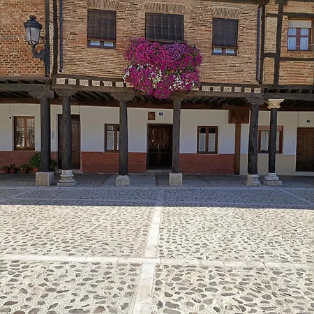 Casa Historica Aldana, Plaza Vieja * Saldana